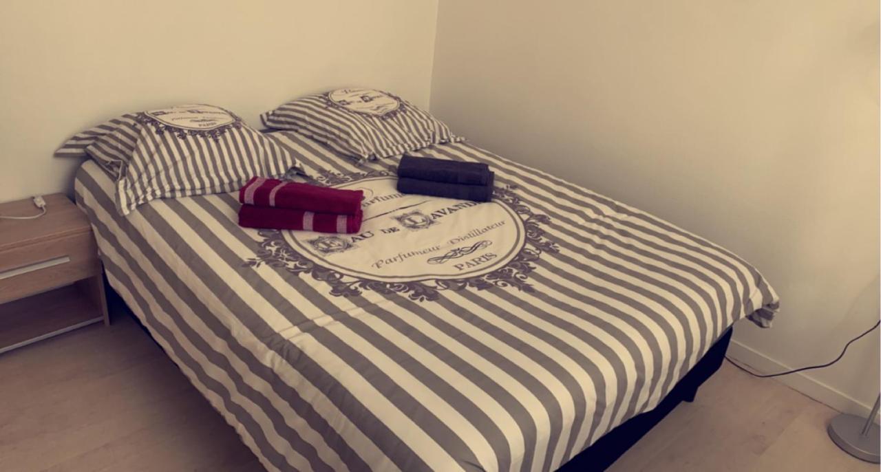 Le Petit Voilier Apartment Трувил сюр Мер Екстериор снимка